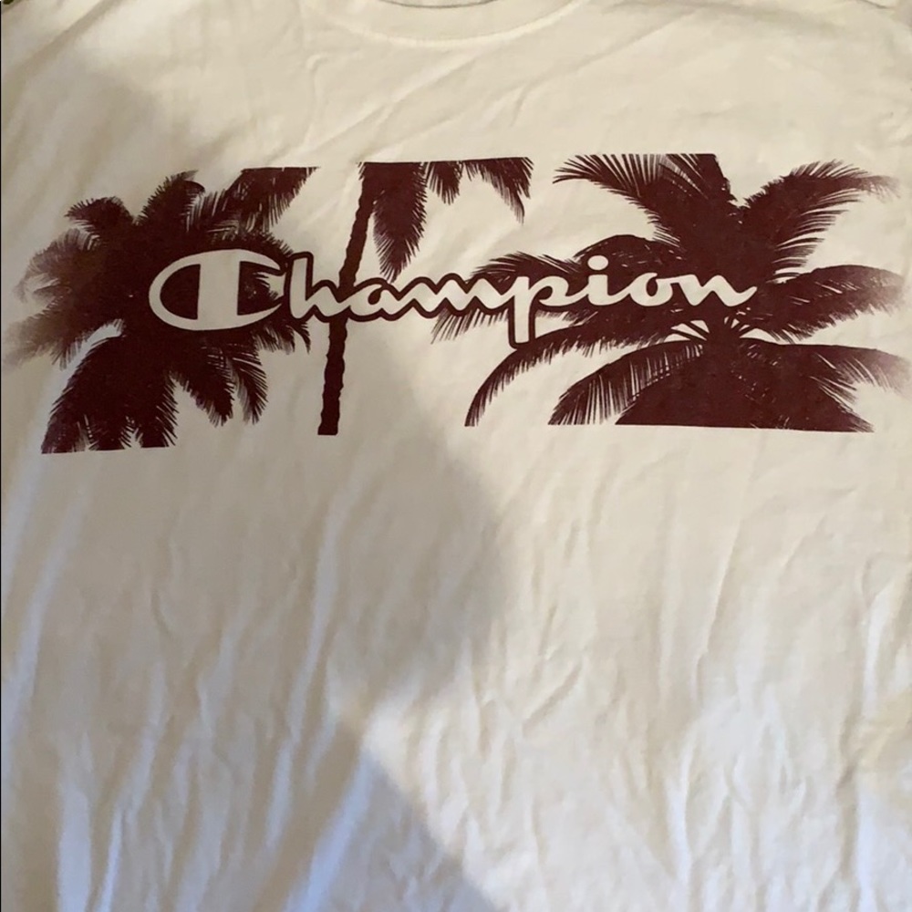 Men’s Champion Hawaiian Script Tee
